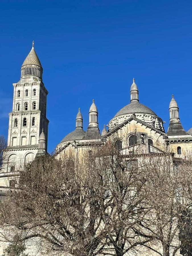 Le Patio Chambres Et Tables D'Hotes La Tour-Blanche Kültér fotó
