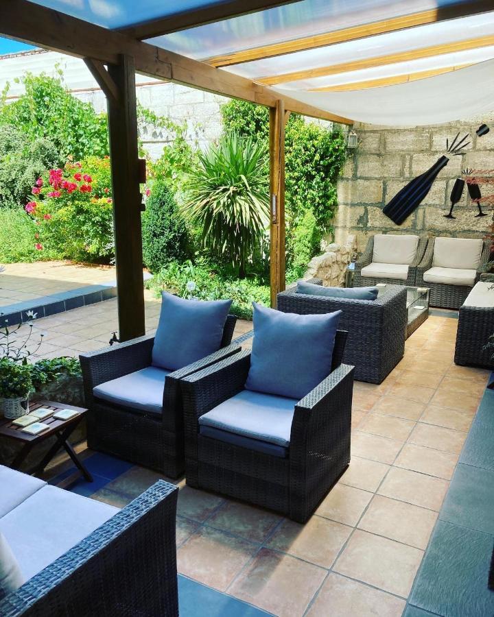 Le Patio Chambres Et Tables D'Hotes La Tour-Blanche Kültér fotó